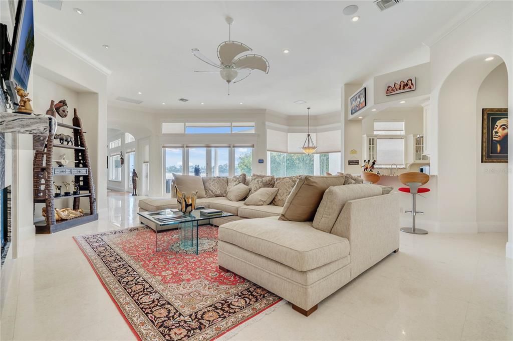 For Sale: $4,700,000 (6 beds, 6 baths, 6790 Square Feet)