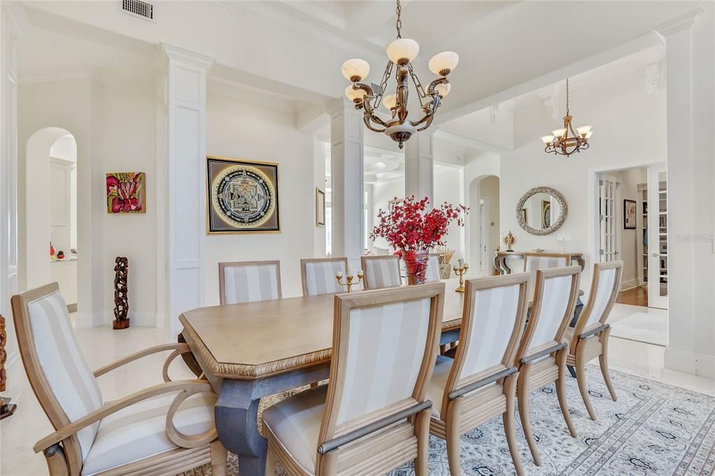 For Sale: $4,700,000 (6 beds, 6 baths, 6790 Square Feet)