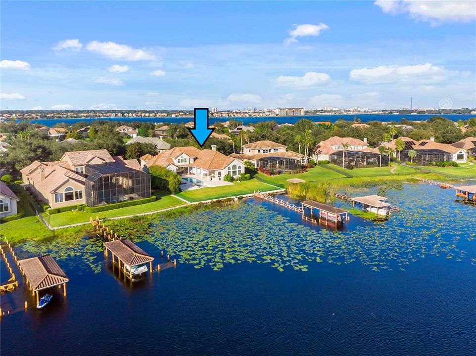 For Sale: $4,700,000 (6 beds, 6 baths, 6790 Square Feet)