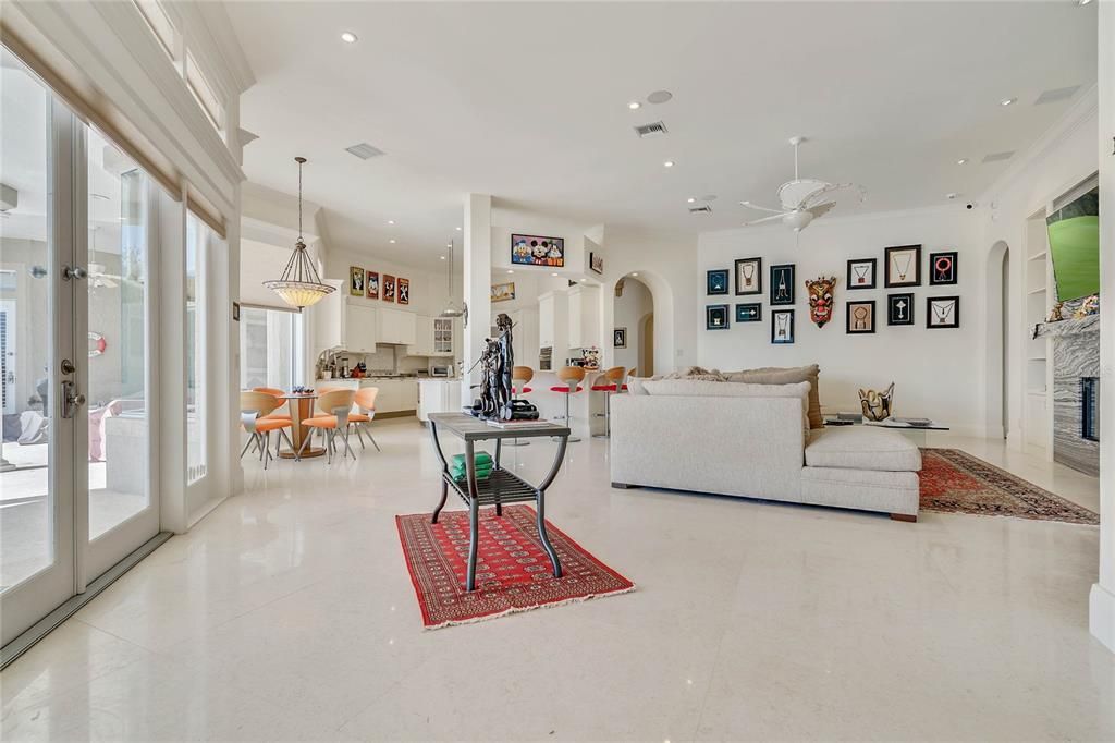 For Sale: $4,700,000 (6 beds, 6 baths, 6790 Square Feet)