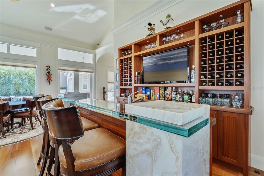 For Sale: $4,700,000 (6 beds, 6 baths, 6790 Square Feet)