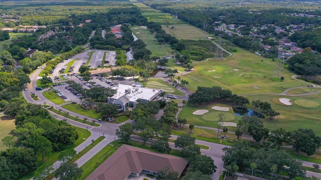 Под контрактом: $1,135,000 (4 спален, 3 ванн, 3502 Квадратных фут)