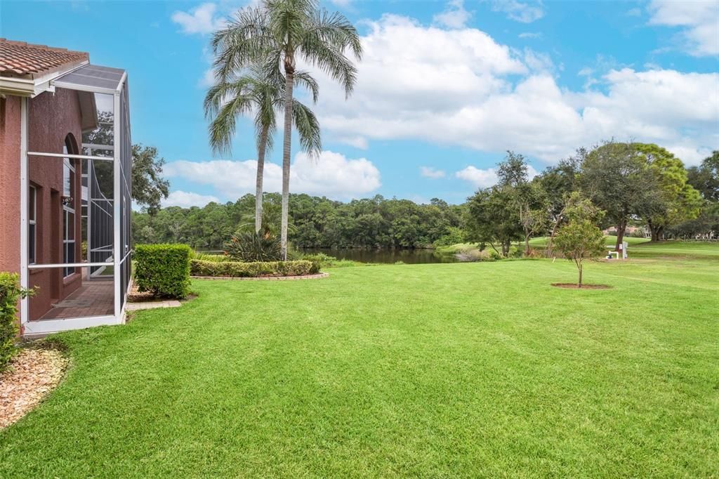 Под контрактом: $1,135,000 (4 спален, 3 ванн, 3502 Квадратных фут)