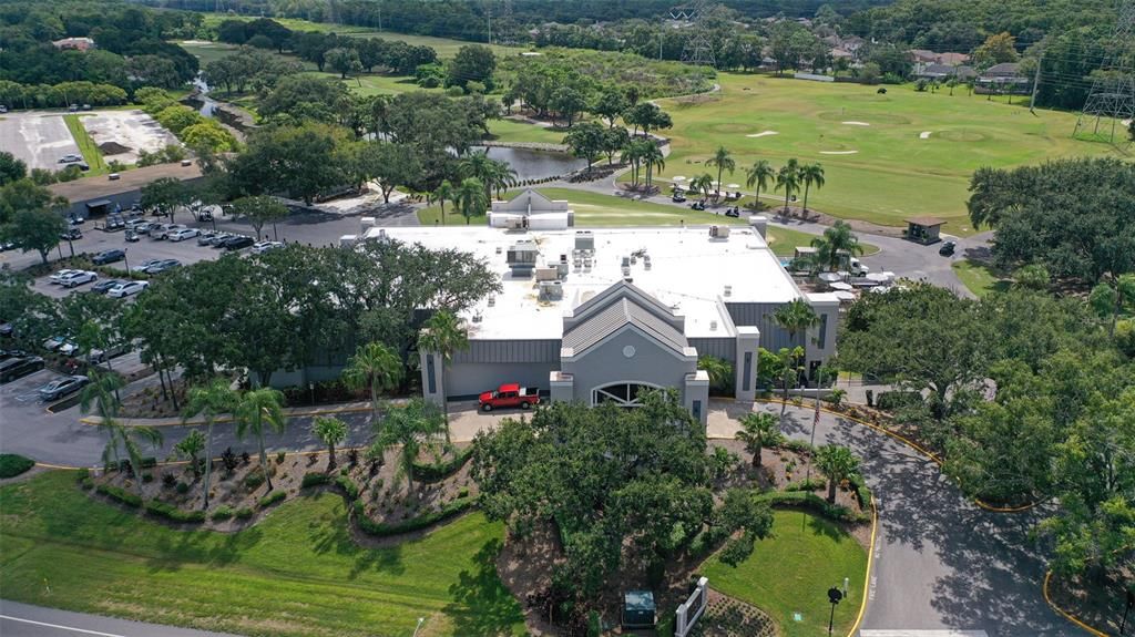 Под контрактом: $1,135,000 (4 спален, 3 ванн, 3502 Квадратных фут)