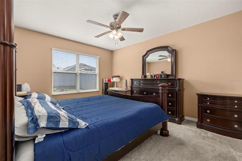 For Sale: $376,000 (4 beds, 2 baths, 1846 Square Feet)