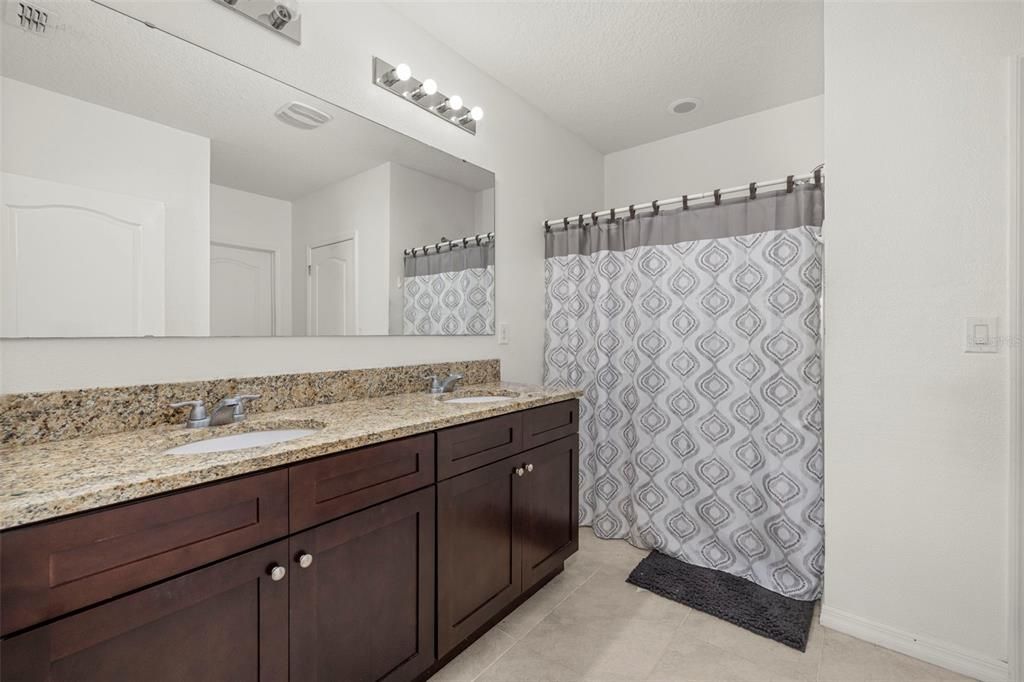 For Sale: $376,000 (4 beds, 2 baths, 1846 Square Feet)