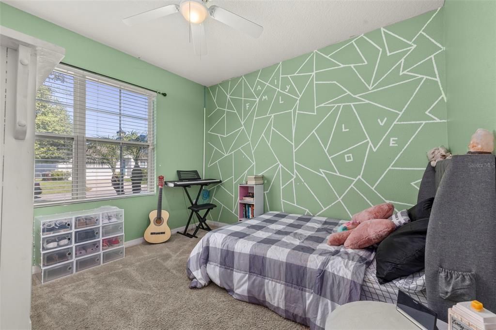 For Sale: $376,000 (4 beds, 2 baths, 1846 Square Feet)