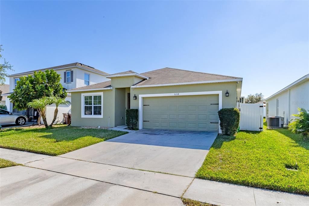 For Sale: $376,000 (4 beds, 2 baths, 1846 Square Feet)