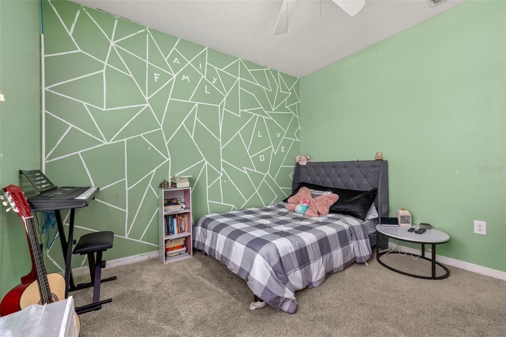 For Sale: $376,000 (4 beds, 2 baths, 1846 Square Feet)