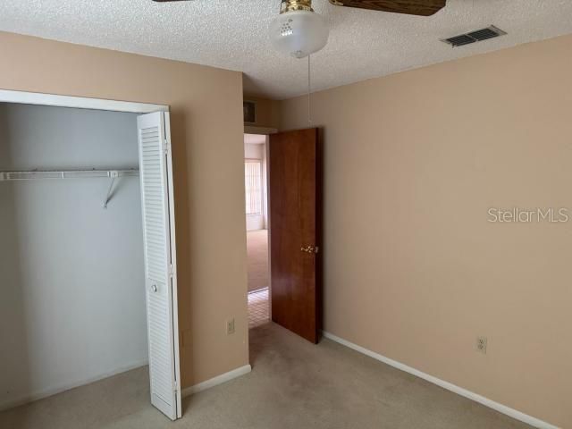 合同活跃: $325,000 (3 贝兹, 2 浴室, 1574 平方英尺)