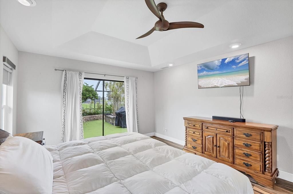 Activo con contrato: $370,000 (3 camas, 2 baños, 1859 Pies cuadrados)