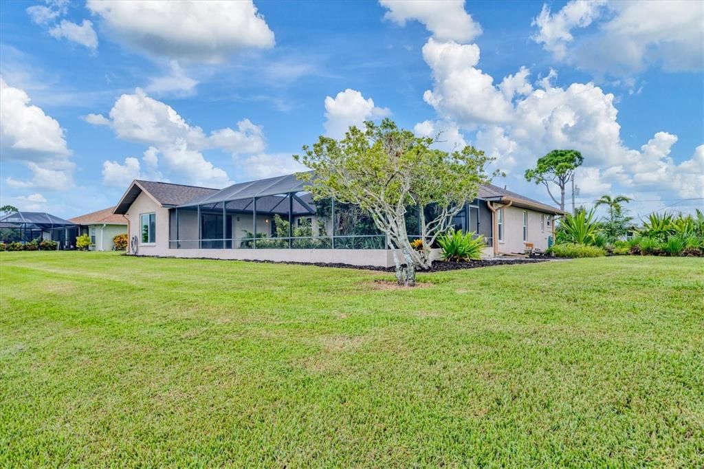 Activo con contrato: $370,000 (3 camas, 2 baños, 1859 Pies cuadrados)