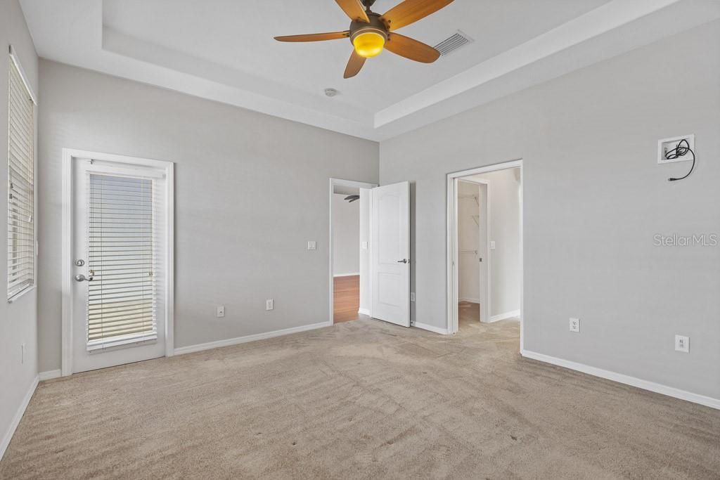 For Rent: $2,595 (4 beds, 3 baths, 2174 Square Feet)