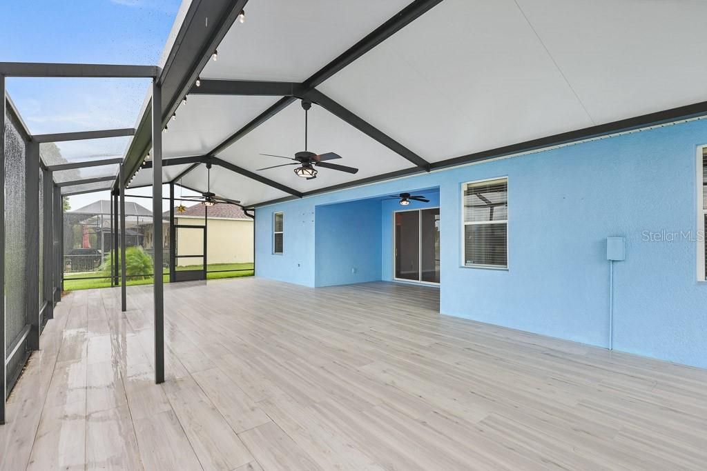 For Rent: $2,595 (4 beds, 3 baths, 2174 Square Feet)