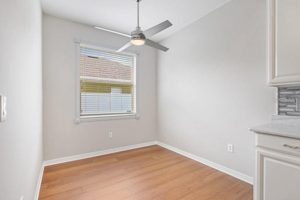 For Rent: $2,595 (4 beds, 3 baths, 2174 Square Feet)