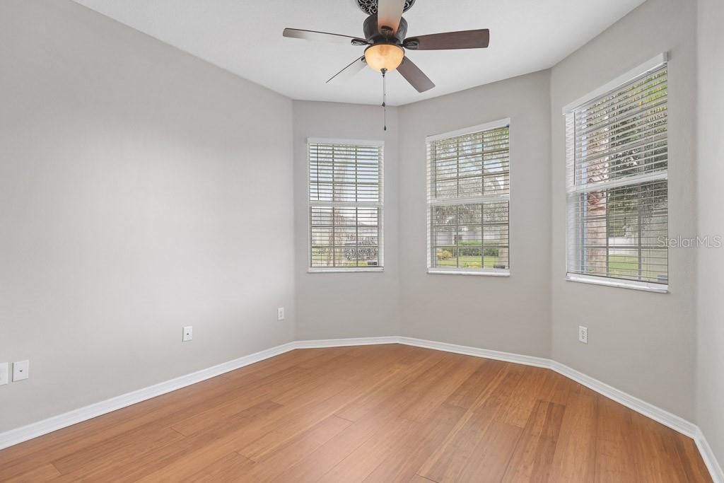 For Rent: $2,595 (4 beds, 3 baths, 2174 Square Feet)