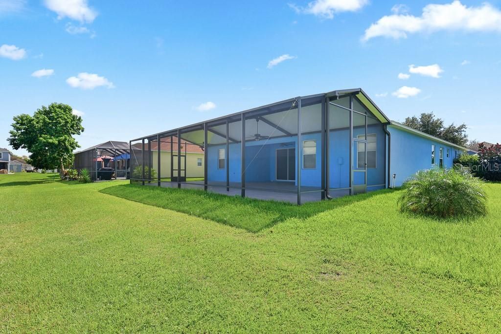 For Rent: $2,595 (4 beds, 3 baths, 2174 Square Feet)