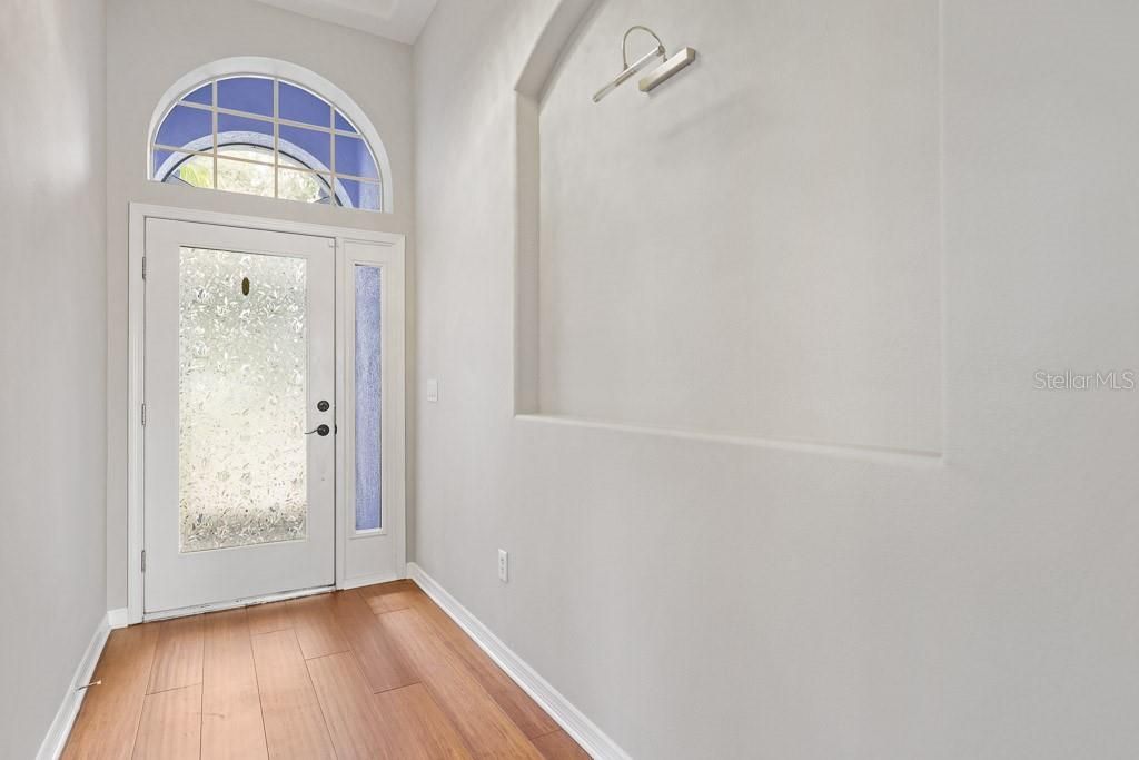 For Rent: $2,595 (4 beds, 3 baths, 2174 Square Feet)