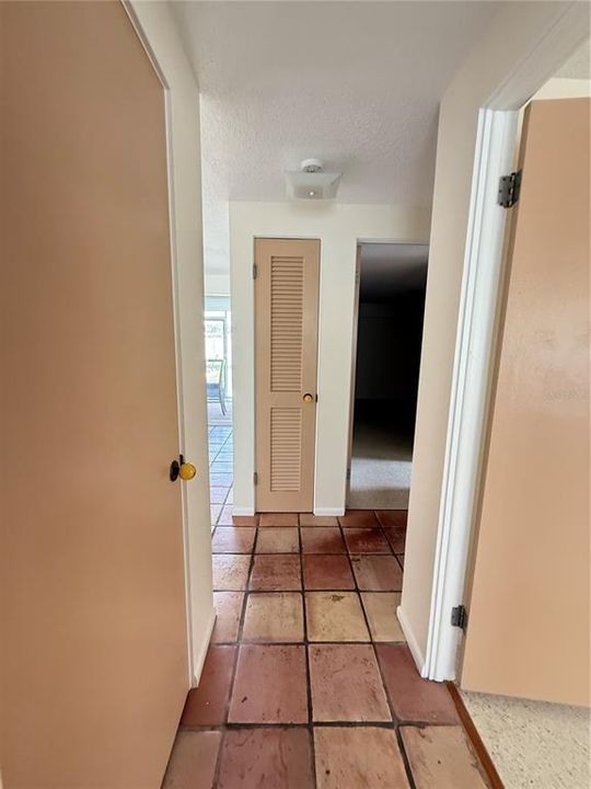 For Rent: $2,500 (2 beds, 2 baths, 1069 Square Feet)