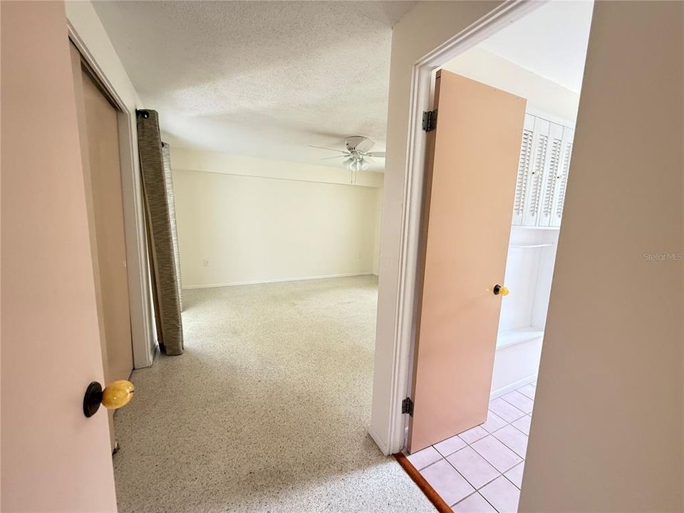 For Rent: $2,500 (2 beds, 2 baths, 1069 Square Feet)