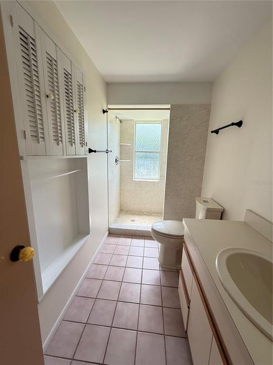 For Rent: $2,500 (2 beds, 2 baths, 1069 Square Feet)