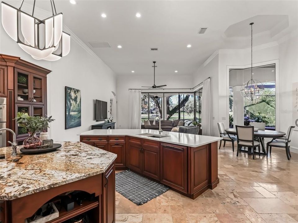 En Venta: $3,500,000 (4 camas, 4 baños, 4657 Pies cuadrados)