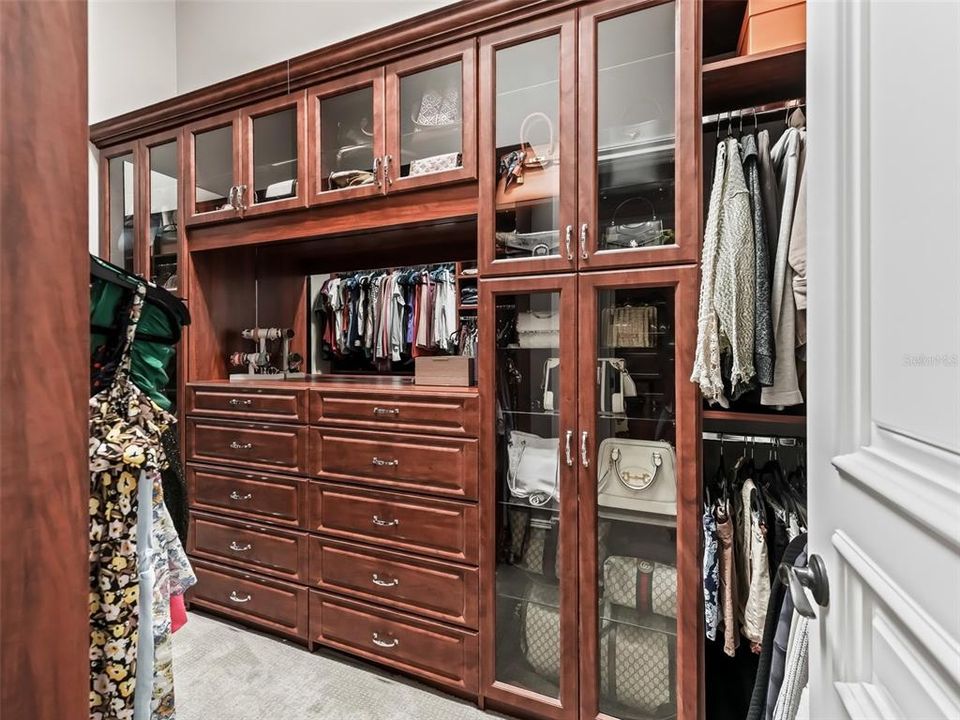 En Venta: $3,500,000 (4 camas, 4 baños, 4657 Pies cuadrados)