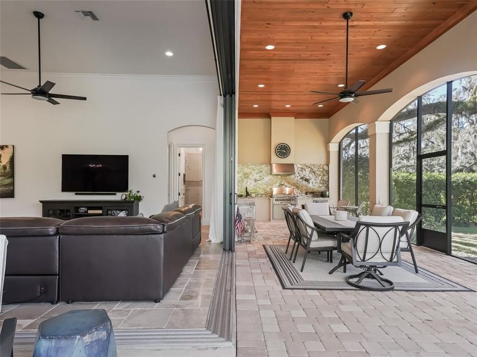 En Venta: $3,500,000 (4 camas, 4 baños, 4657 Pies cuadrados)