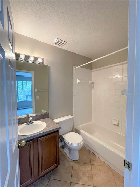 В аренду: $2,850 (4 спален, 3 ванн, 2712 Квадратных фут)