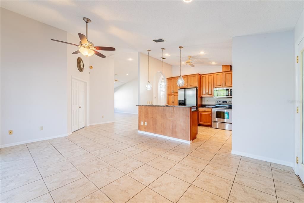 For Sale: $564,900 (4 beds, 3 baths, 2341 Square Feet)