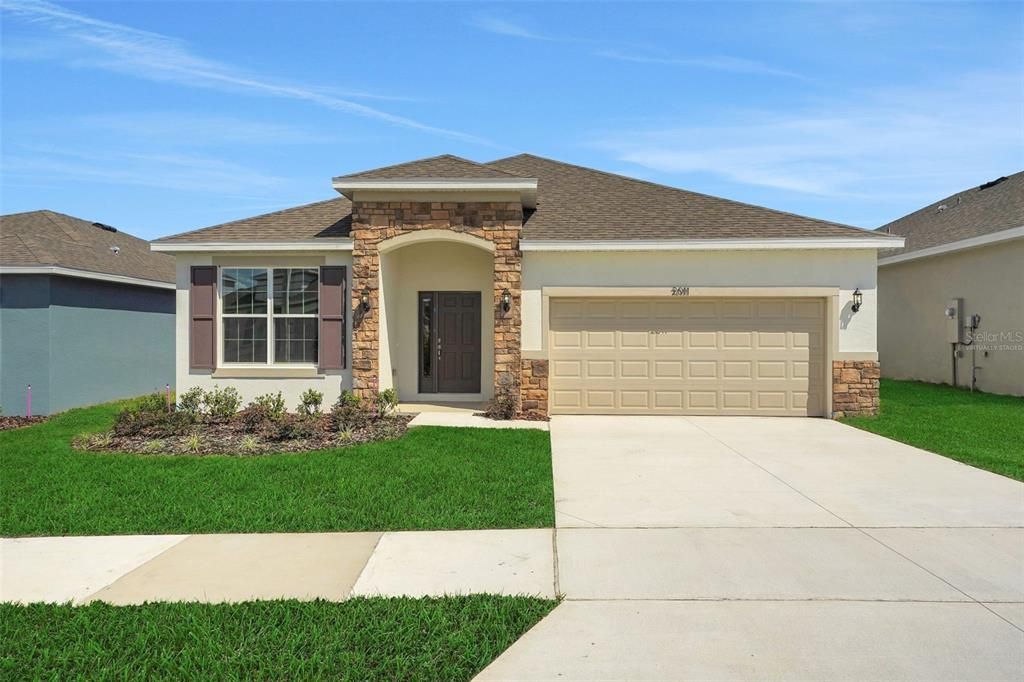 Recently Sold: $349,900 (4 beds, 2 baths, 2110 Square Feet)