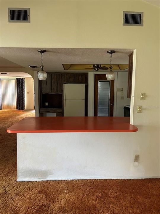 For Sale: $147,500 (2 beds, 2 baths, 1318 Square Feet)