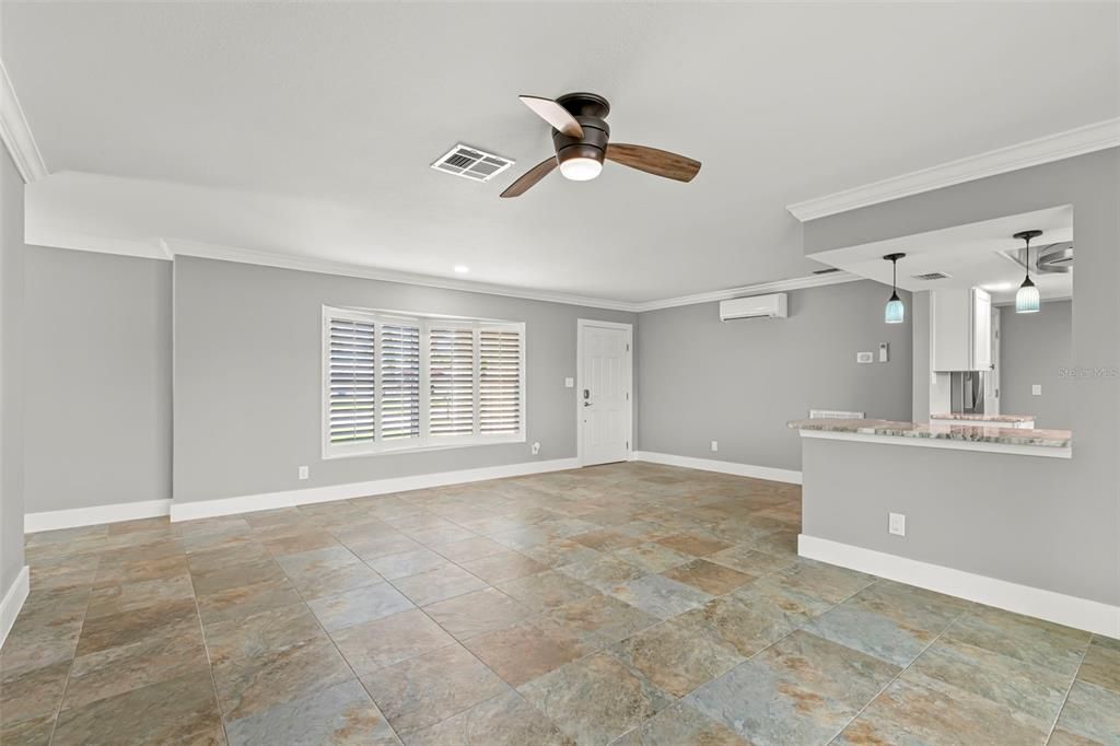 Active With Contract: $675,000 (3 beds, 3 baths, 1742 Square Feet)