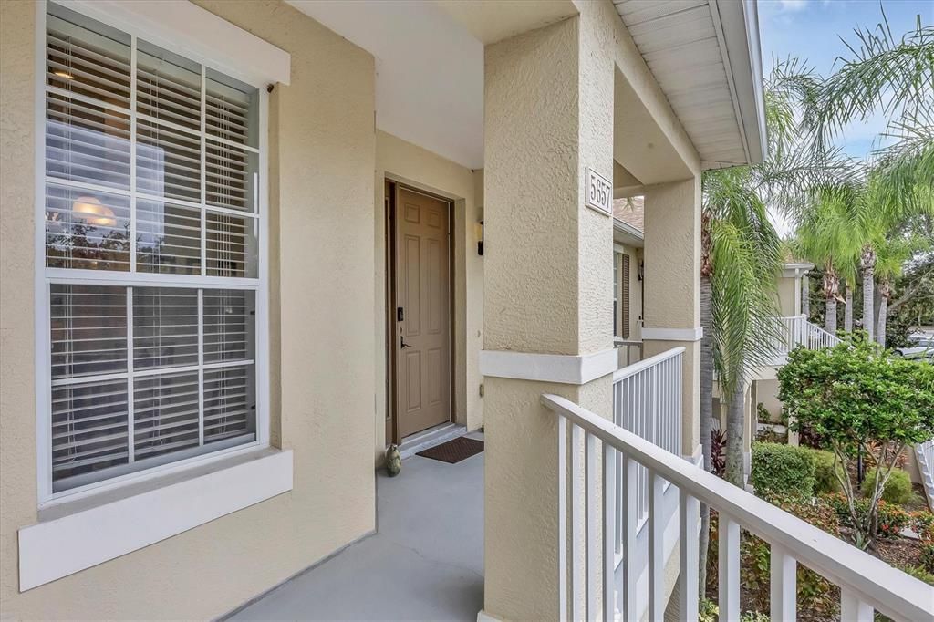 Active With Contract: $274,800 (2 beds, 2 baths, 1496 Square Feet)