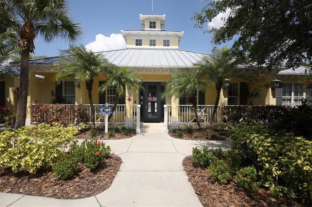 Active With Contract: $274,800 (2 beds, 2 baths, 1496 Square Feet)