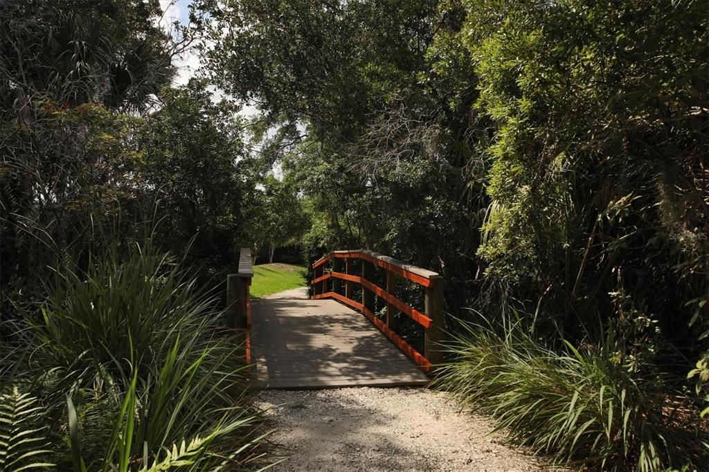 Active With Contract: $274,800 (2 beds, 2 baths, 1496 Square Feet)