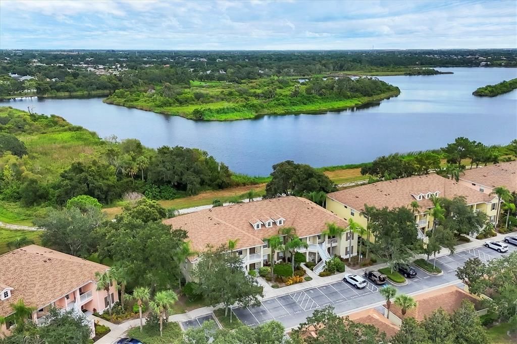 Active With Contract: $274,800 (2 beds, 2 baths, 1496 Square Feet)