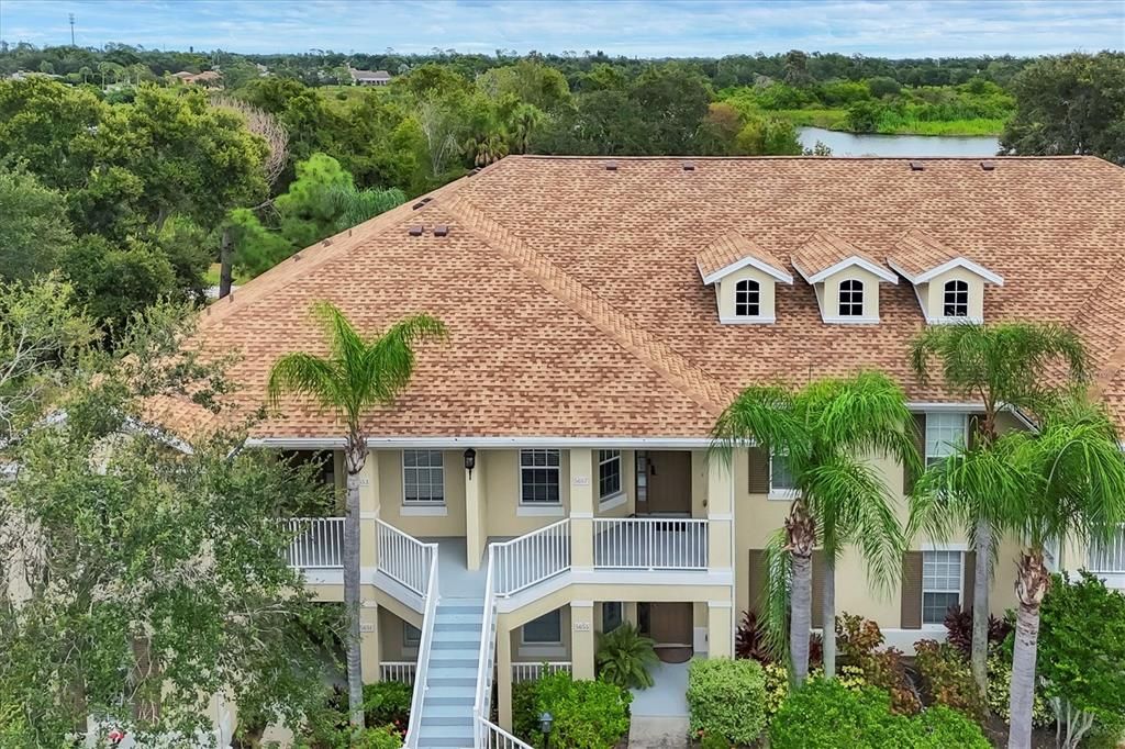 Active With Contract: $274,800 (2 beds, 2 baths, 1496 Square Feet)