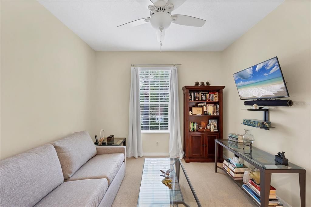 Active With Contract: $274,800 (2 beds, 2 baths, 1496 Square Feet)