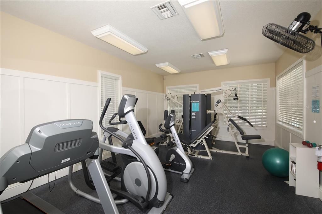 Active With Contract: $274,800 (2 beds, 2 baths, 1496 Square Feet)