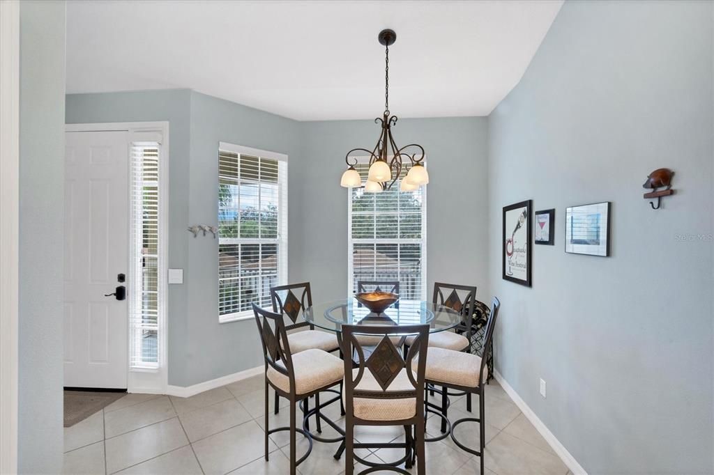 Active With Contract: $274,800 (2 beds, 2 baths, 1496 Square Feet)