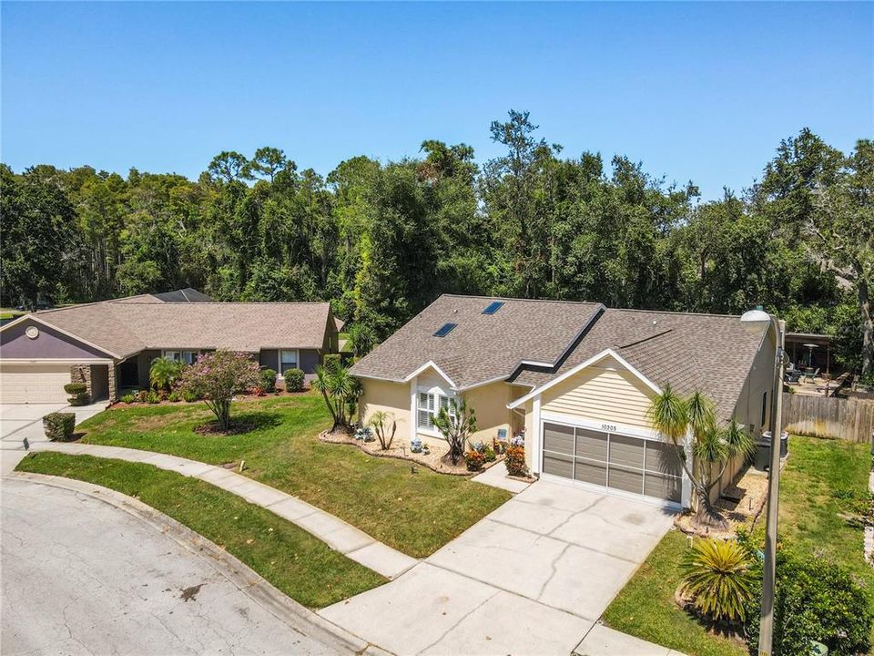 Под контрактом: $400,000 (3 спален, 2 ванн, 1664 Квадратных фут)