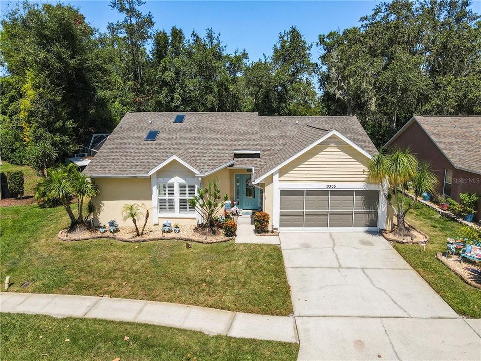 Под контрактом: $400,000 (3 спален, 2 ванн, 1664 Квадратных фут)