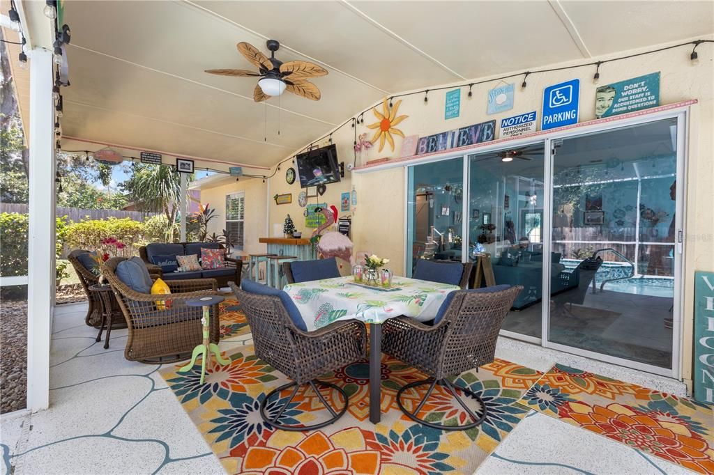 Под контрактом: $400,000 (3 спален, 2 ванн, 1664 Квадратных фут)