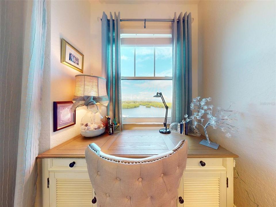 Под контрактом: $650,000 (3 спален, 2 ванн, 1697 Квадратных фут)