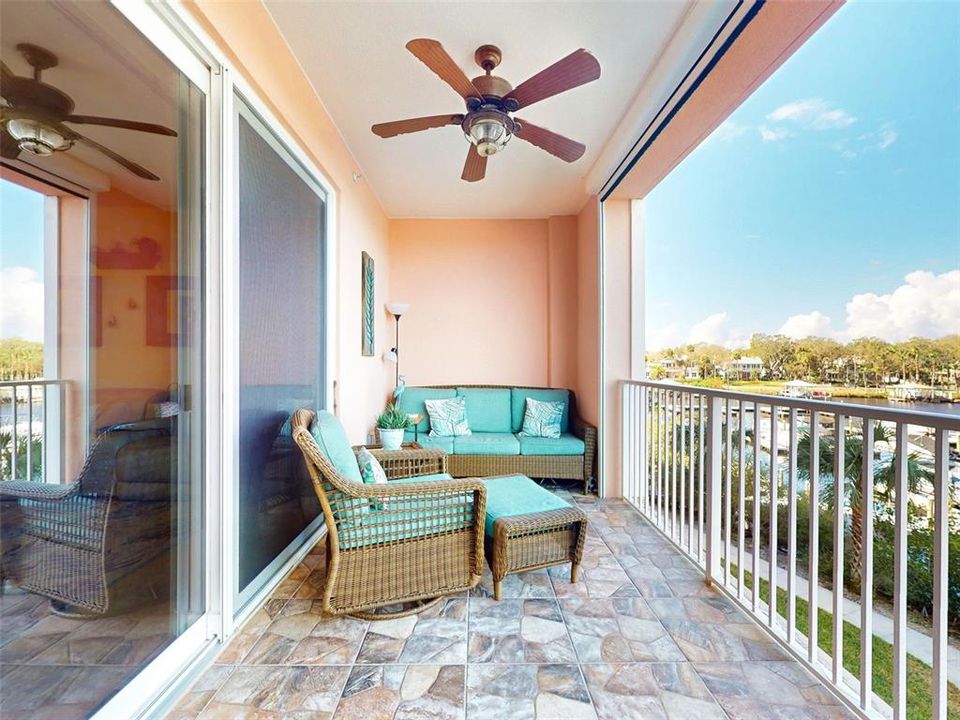 Под контрактом: $650,000 (3 спален, 2 ванн, 1697 Квадратных фут)