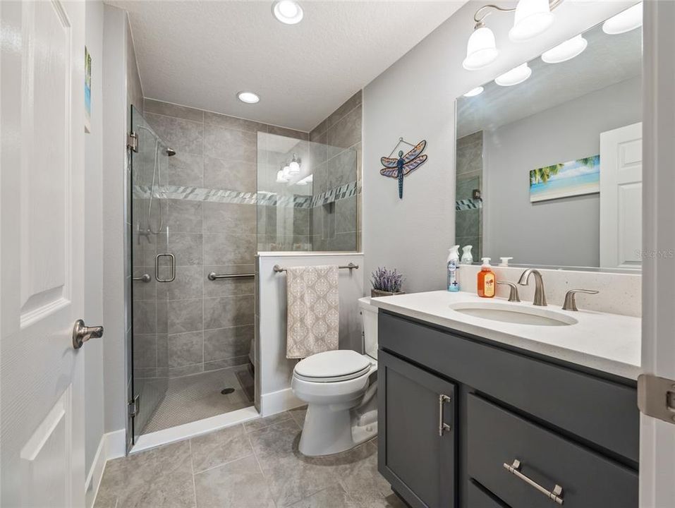 待售: $650,000 (4 贝兹, 3 浴室, 2296 平方英尺)