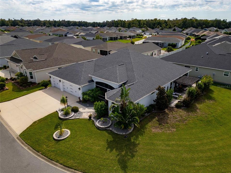 待售: $650,000 (4 贝兹, 3 浴室, 2296 平方英尺)