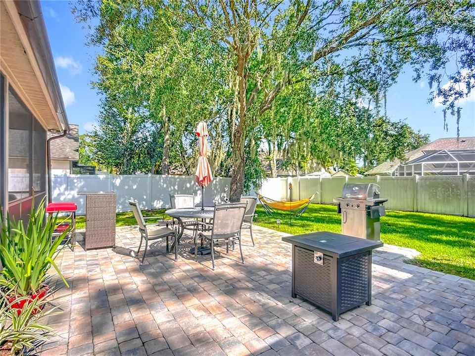 Active With Contract: $414,999 (3 beds, 2 baths, 1845 Square Feet)