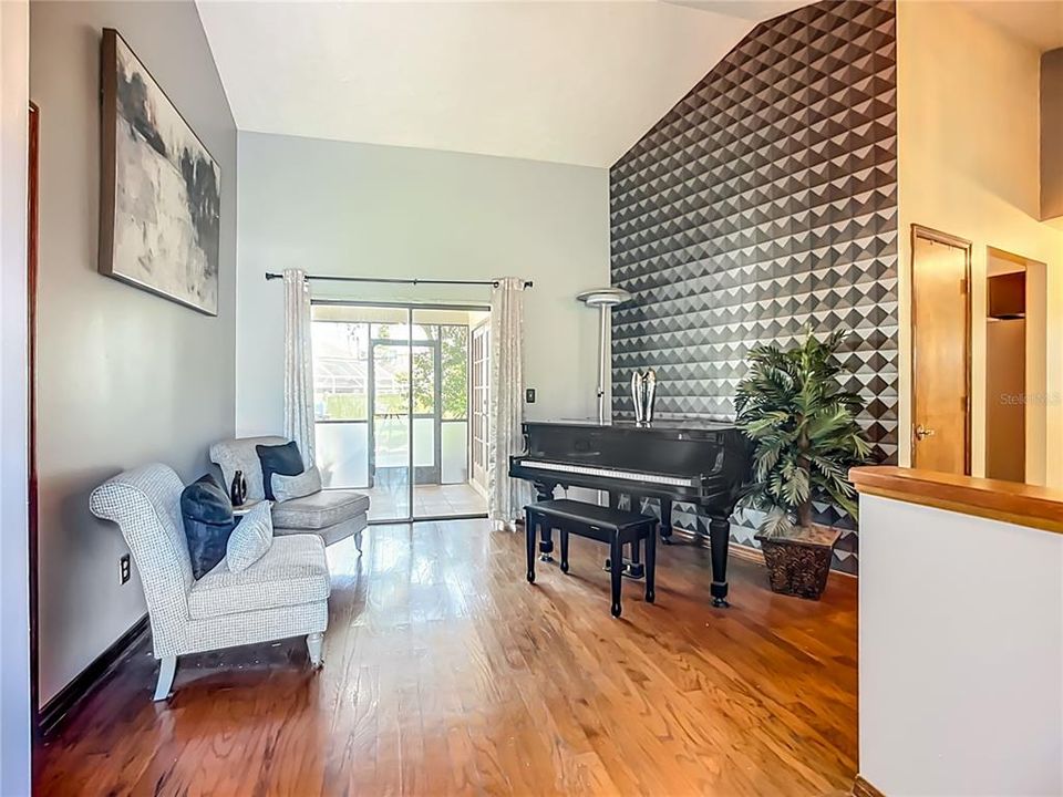 Active With Contract: $414,999 (3 beds, 2 baths, 1845 Square Feet)